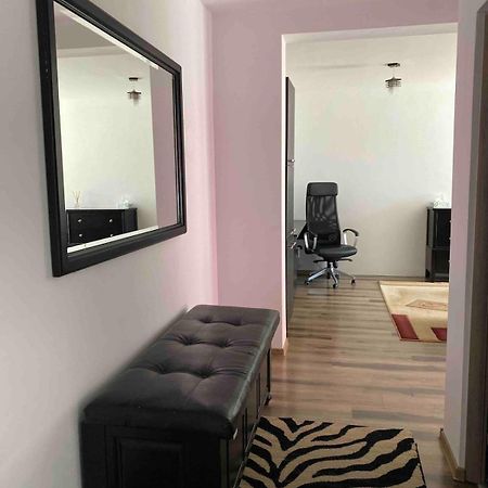 Târgu-Mureş Laura Apartament מראה חיצוני תמונה