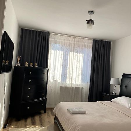 Târgu-Mureş Laura Apartament מראה חיצוני תמונה