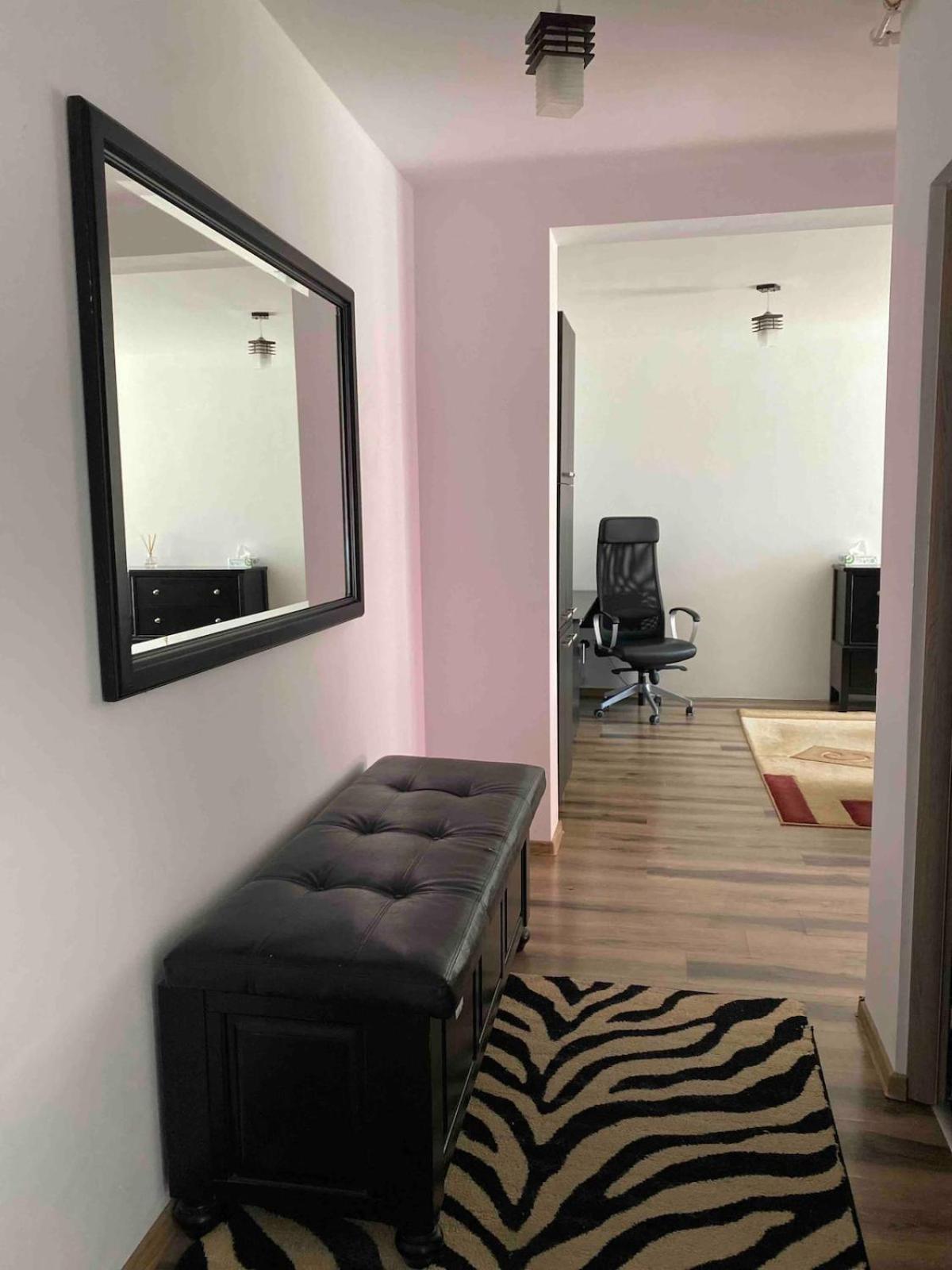 Târgu-Mureş Laura Apartament מראה חיצוני תמונה