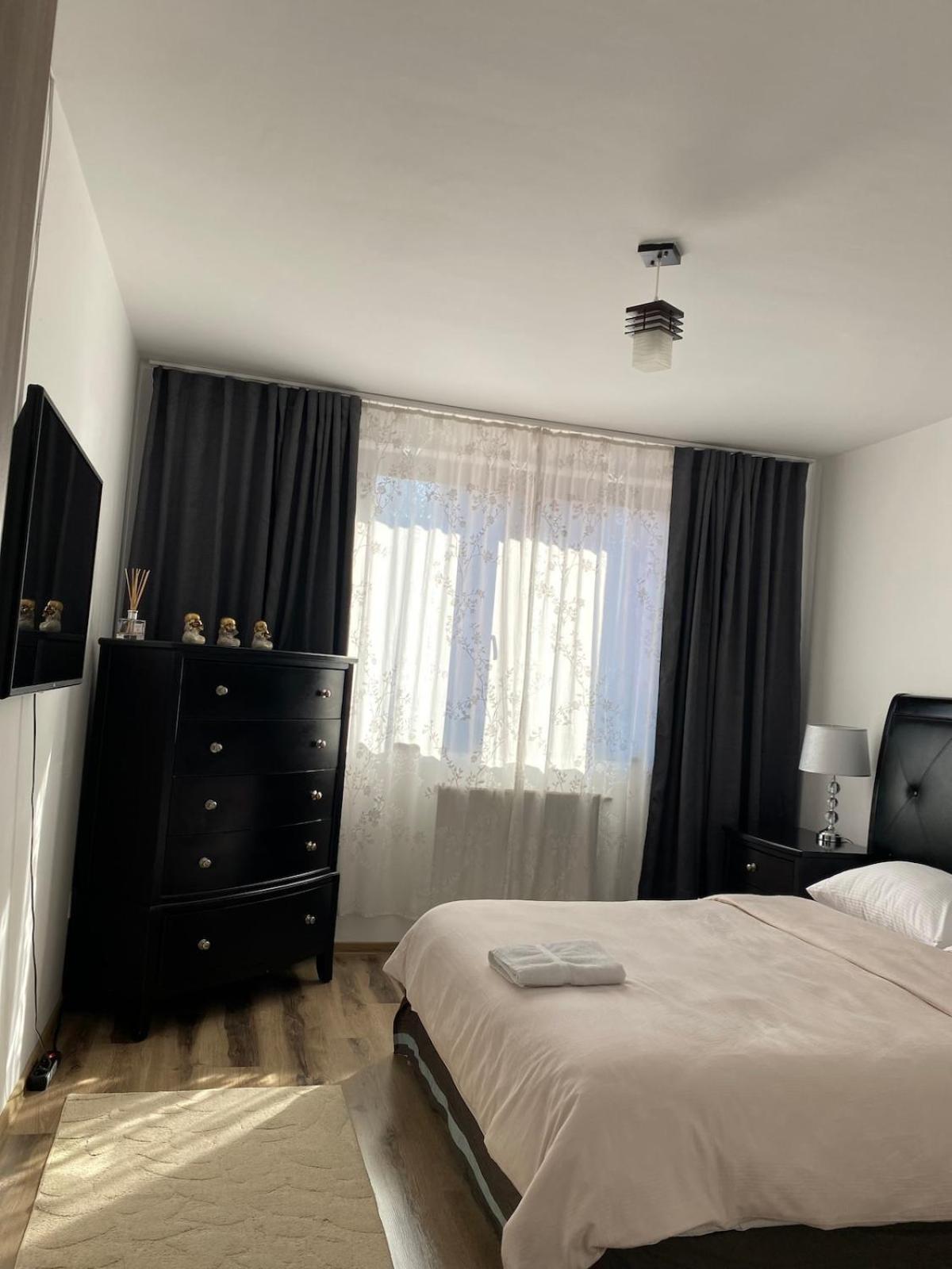 Târgu-Mureş Laura Apartament מראה חיצוני תמונה
